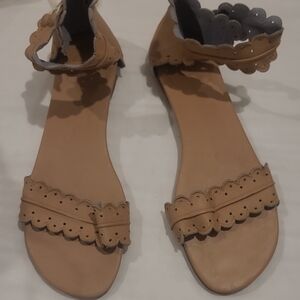 Women’s Scalloped Ankle-Strap Sandals in Tan